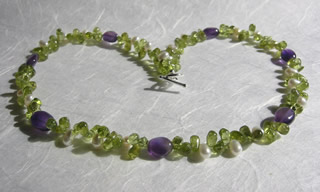Periot, pearl and amethyst necklace.